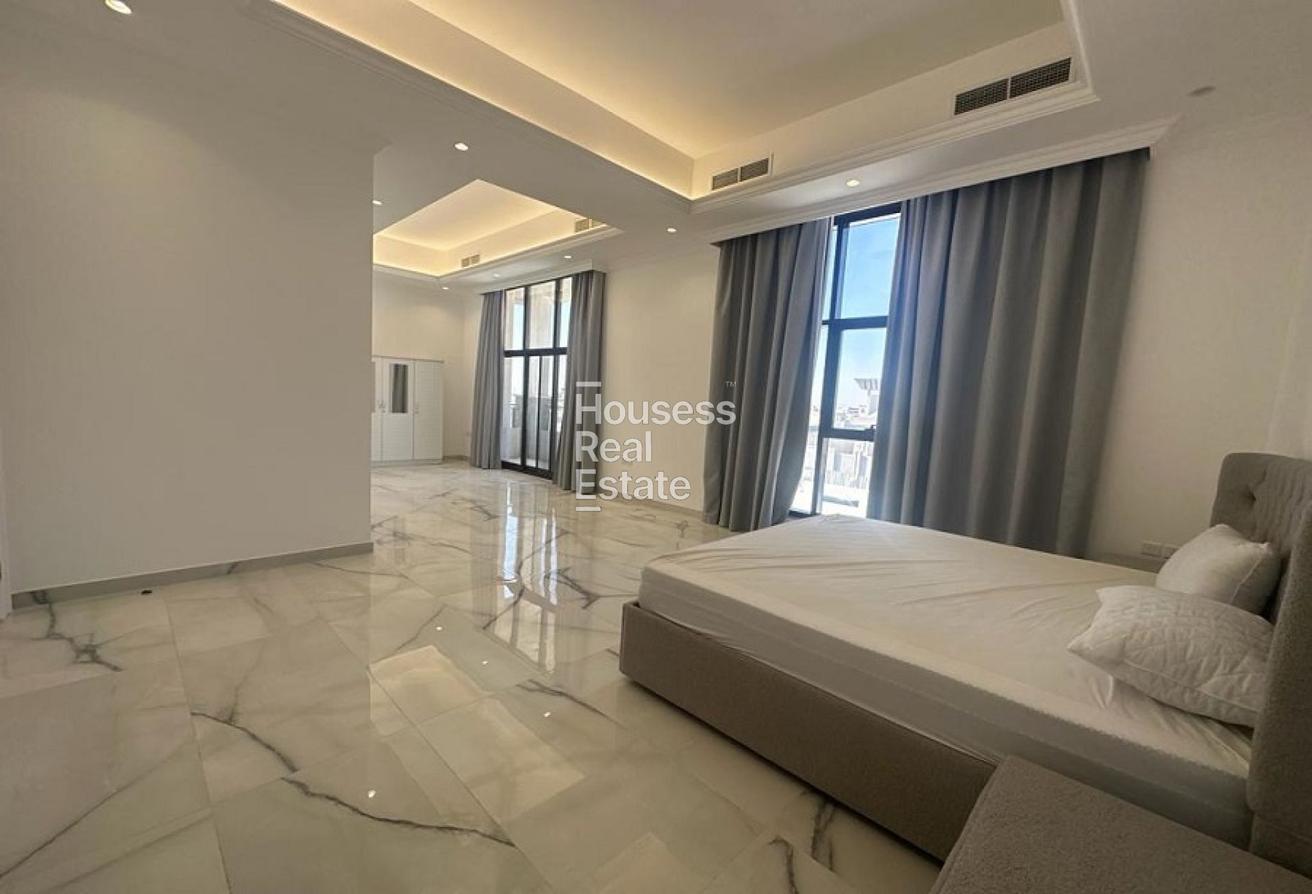 Luxury 5BR Villa | Private Garden | Al Awir First photo 10
