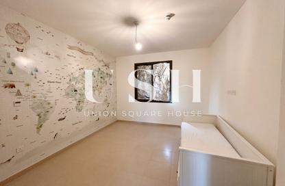 Townhouse - 4 - 4 for rent in Naseem Townhouses - Town Square - Dubai