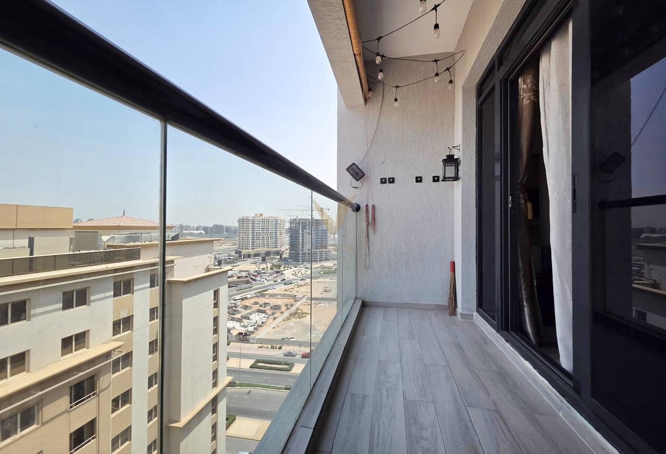 Spacious Fully Furnished 1-BR Apartment for Rent photo 5