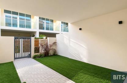 Townhouse - 2 Bedrooms - 3 Bathrooms for rent in Rukan 3 - Rukan - Dubai