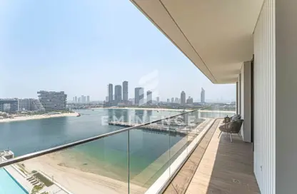 Apartment - 2 Bedrooms - 2 Bathrooms for sale in Palace Beach Residence Tower 1 - Palace Beach Residence - EMAAR Beachfront - Dubai Harbour - Dubai
