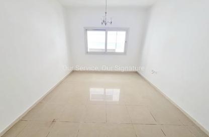 Apartment - 1 Bedroom - 2 Bathrooms for rent in New Al Taawun Road - Al Taawun - Sharjah