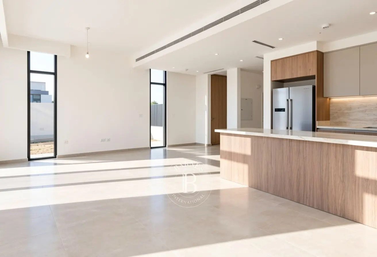 165502915 - Property Main Image