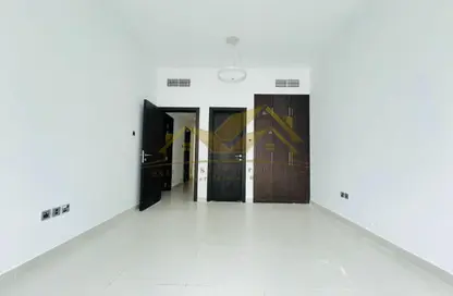 Apartment - 2 Bedrooms - 2 Bathrooms for rent in Jumeirah Garden City - Al Satwa - Dubai