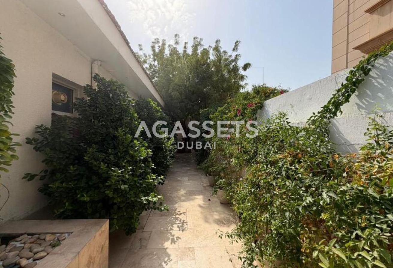 4BR Villa + Maid's Room for Rent | Swimming Pool photo 25