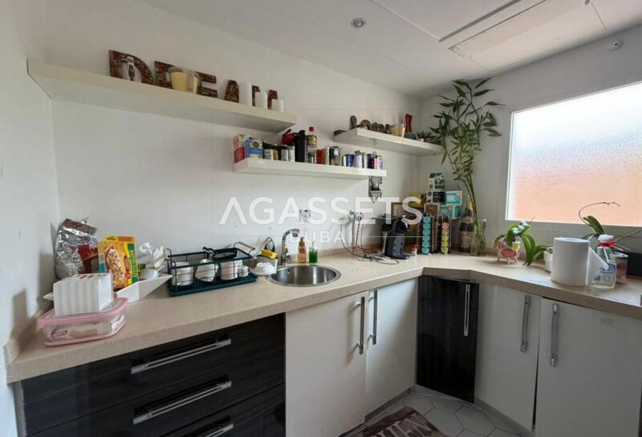 4BR Villa + Maid's Room for Rent | Swimming Pool photo 10