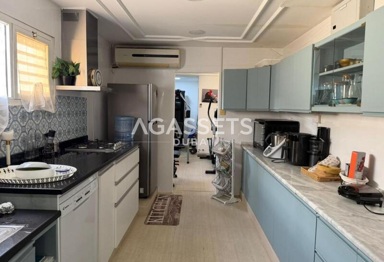 4BR Villa + Maid's Room for Rent | Swimming Pool photo 8