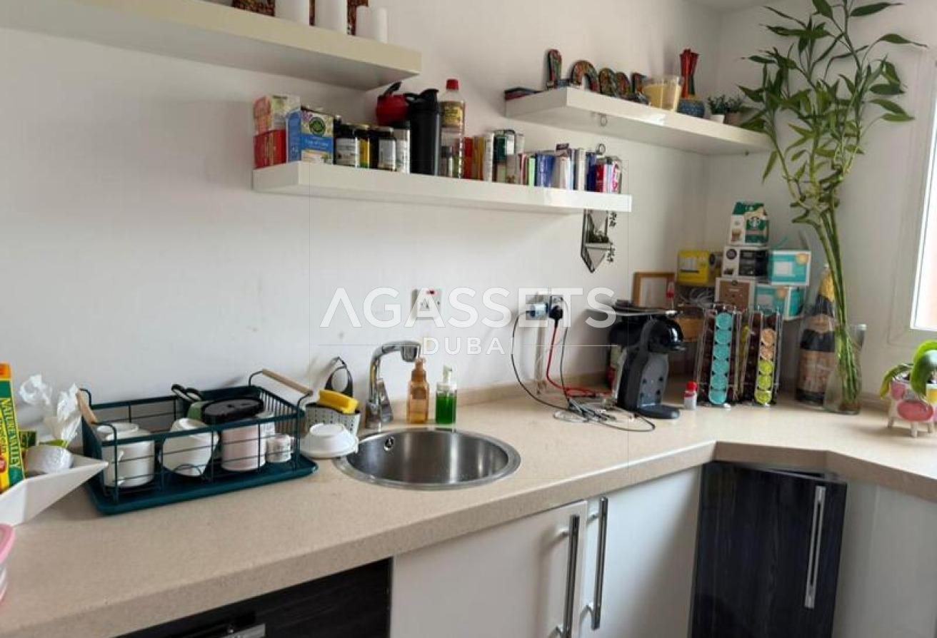 4BR Villa + Maid's Room for Rent | Swimming Pool photo 11