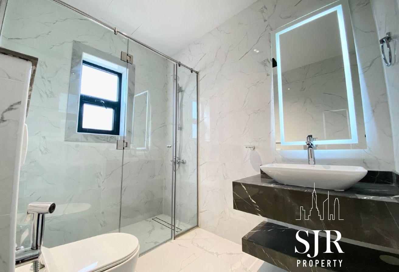 Luxury 6bed | Private Pool | Available Now photo 22
