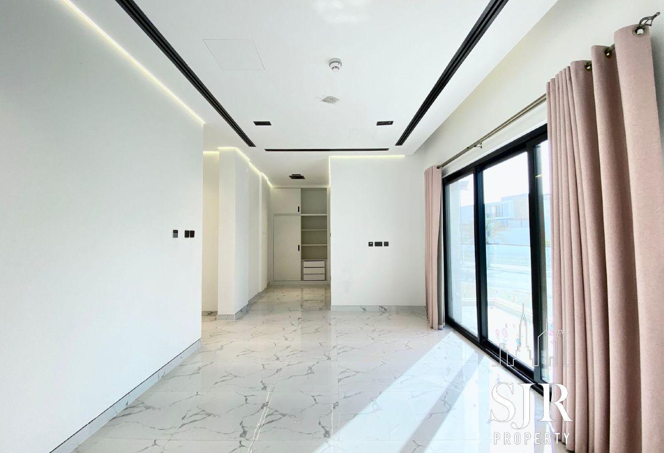 Luxury 6bed | Private Pool | Available Now photo 11