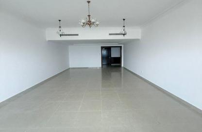 Apartment - 3 Bedrooms - 4 Bathrooms for sale in Al Majaz 3 - Al Majaz - Sharjah