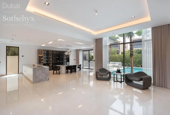 122911949 - Property Image 2