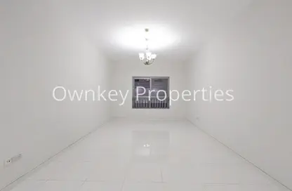 شقة - 2 غرف نوم - 3 حمامات للايجار في الطوب - منخول - بر دبي - دبي