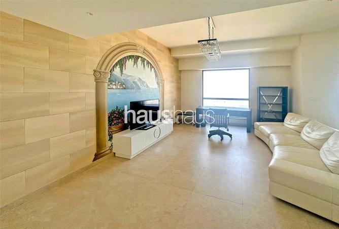 78191172 - Property Image 2