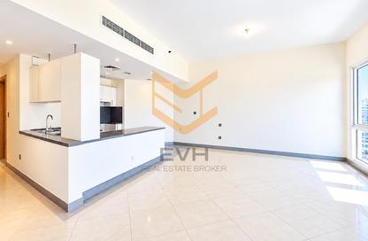 Apartment - Studio - 1 for rent in Madison Residency - Barsha Heights (Tecom) - Dubai