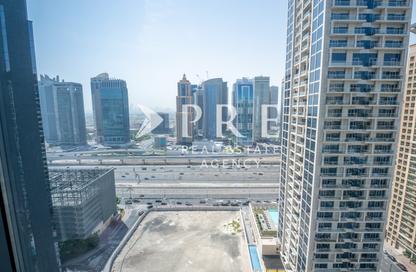 Apartment - 1 Bedroom - 1 Bathroom for rent in Silverene Tower B - Silverene - Dubai Marina - Dubai