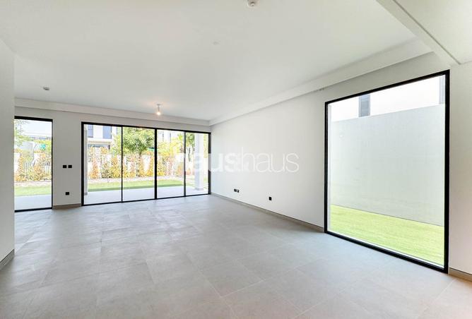 142348455 - Property Image 2