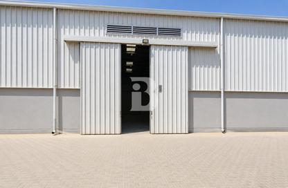 Warehouse - Studio for rent in Industrial Area 18 - Sharjah Industrial Area - Sharjah