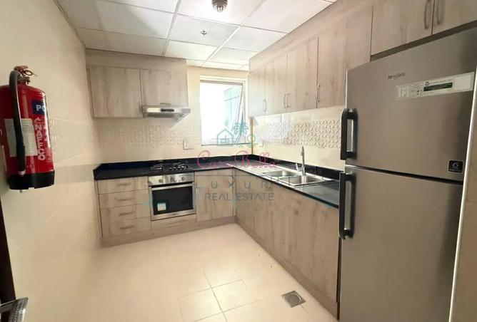 83219866 - Property Image 2