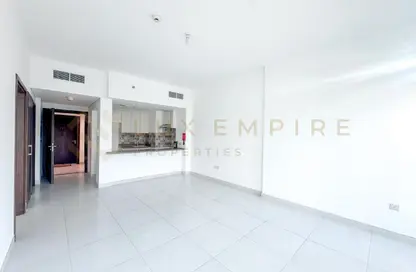 Apartment - 1 Bedroom - 2 Bathrooms for rent in Rabdan Building - Motor City - Dubai
