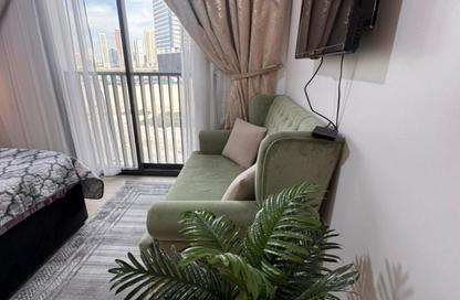 Apartment - Studio - 1 Bathroom for rent in Maryam Island - Al Khan - Sharjah