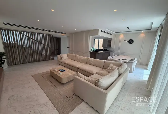 155573514 - Property Image 2