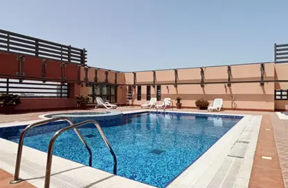 Apartment - 3 Bedrooms - 4 Bathrooms for rent in Al Marjan Tower - Al Falah Street - City Downtown - Abu Dhabi