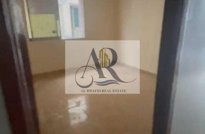 سكن عمال - استوديو - 8 حمامات للايجار في الجرف 2 - الجرف - عجمان وسط المدينة - عجمان
