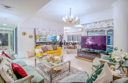 Apartment - 3 Bedrooms - 3 Bathrooms for sale in Al Majara 1 - Al Majara Towers - Dubai Marina - Dubai