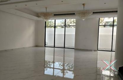 Villa - 6 Bedrooms - 6 Bathrooms for rent in Jumeirah 1 - Jumeirah - Dubai Villa - 6 Bedrooms - 6 Bathrooms for rent in Jumeirah 1 - Jumeirah - Dubai