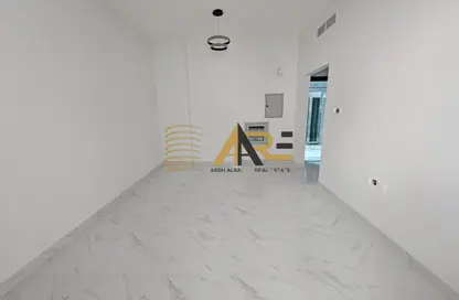 Apartment - 1 Bedroom - 2 Bathrooms for rent in Sarab 2 - Aljada - Sharjah