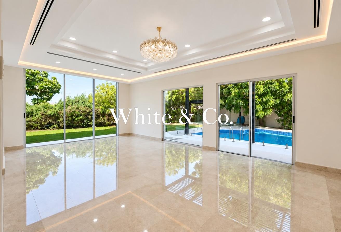 Fully Upgraded | Breathtaking View | E1 photo 7