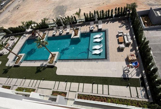 57768837 - Property Image 2