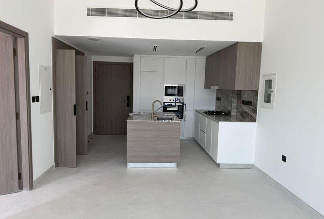 57768837 - Property Image 3