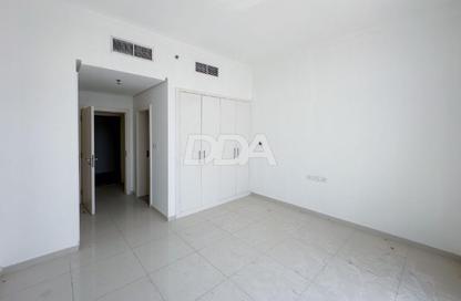 Apartment - 2 - 4 for rent in Golf Promenade 4A - Golf Promenade 4 - Golf Town - Damac Hills - Dubai