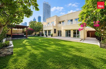 Villa - 5 - 5 for rent in Meadows 2 - Meadows - Dubai