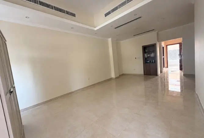 159139351 - Property Image 3