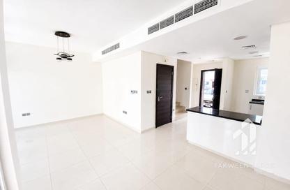 Villa - 3 Bedrooms - 3 Bathrooms for rent in Vardon - Damac Hills 2 - Dubai Villa - 3 Bedrooms - 3 Bathrooms for rent in Vardon - Damac Hills 2 - Dubai