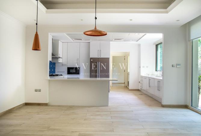 103702566 - Property Image 3