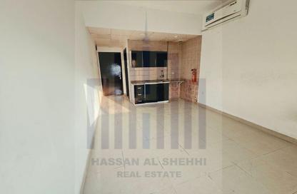 Apartment - Studio - 1 Bathroom for rent in Muwailih Building - Muwaileh - Sharjah Apartment - Studio - 1 Bathroom for rent in Muwailih Building - Muwaileh - Sharjah