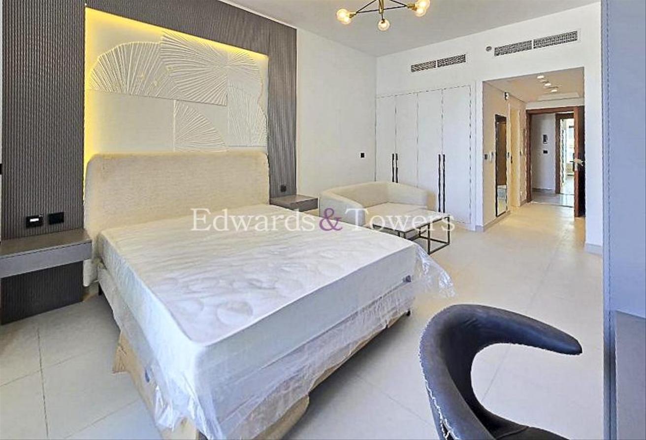 Brand New | Accepting 2 to 3 Chqs | Negotiable photo 2