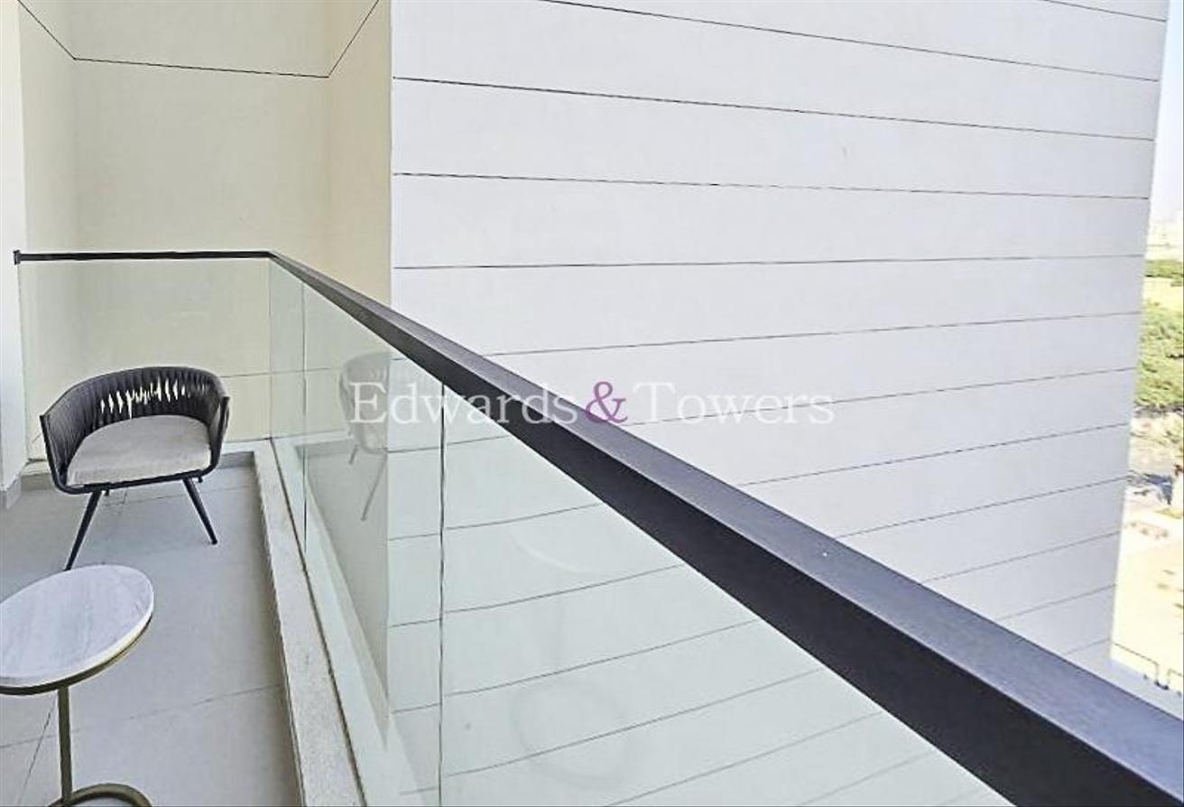 Brand New | Accepting 2 to 3 Chqs | Negotiable photo 7