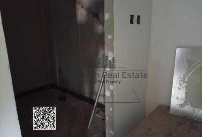 84076280 - Property Main Image