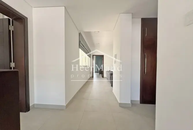 75012260 - Property Image 3