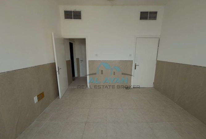 54948824 - صورة العقار 3