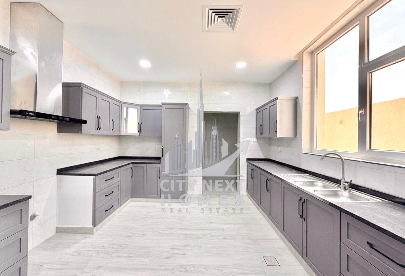 Madinat Hind 3| Modern design | 5 Bedrooms photo 9