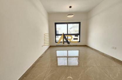 Apartment - 2 Bedrooms - 3 Bathrooms for rent in Al Hooshi Villas - Hoshi - Al Badie - Sharjah