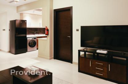 Apartment - 1 Bedroom - 2 Bathrooms for rent in Elite Downtown Residence - Downtown Dubai - Dubai
