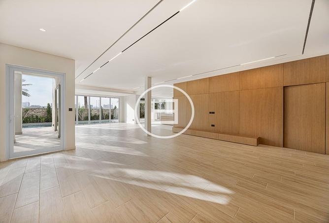 136574866 - Property Image 2