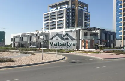 Retail - 1 Bedroom for rent in Midtown Central Majan - Majan - Dubai Land - Dubai